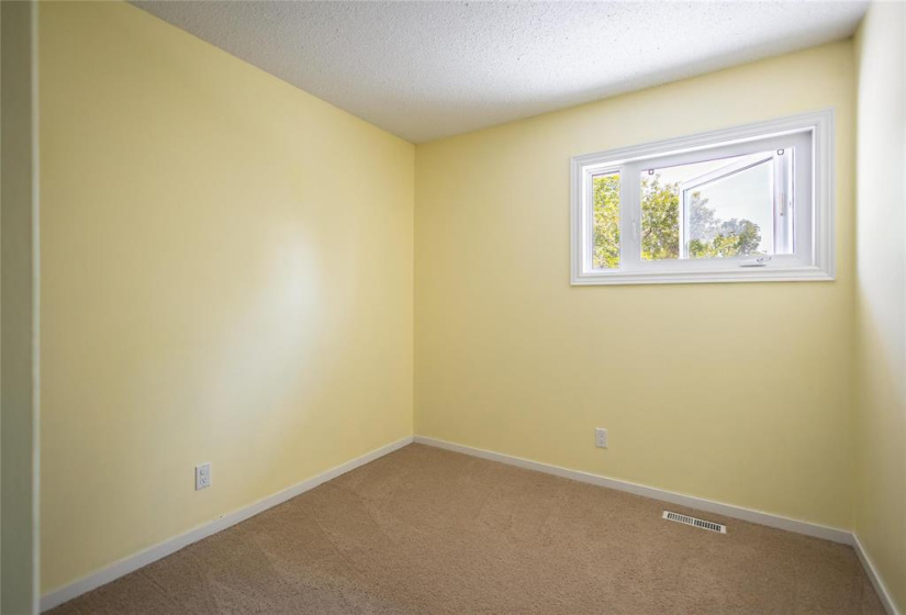 54 Malmsbury, 5 Bedrooms Bedrooms, 14 Rooms Rooms,3 BathroomsBathrooms,Residential,For Sale,Malmsbury