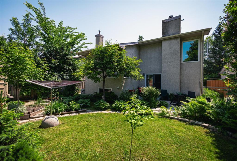 54 Malmsbury, 5 Bedrooms Bedrooms, 14 Rooms Rooms,3 BathroomsBathrooms,Residential,For Sale,Malmsbury