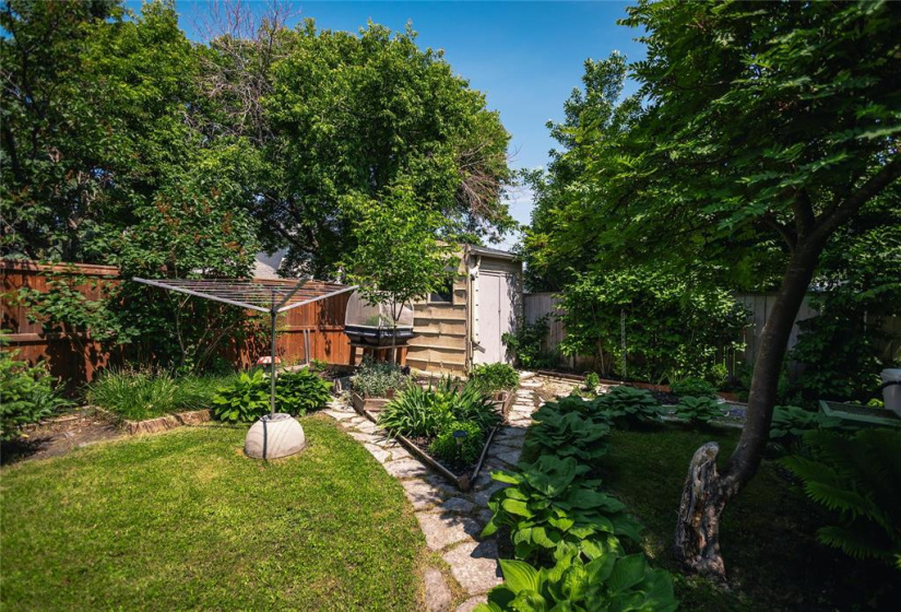 54 Malmsbury, 5 Bedrooms Bedrooms, 14 Rooms Rooms,3 BathroomsBathrooms,Residential,For Sale,Malmsbury