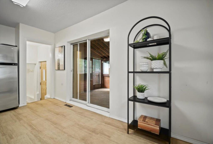 812 McCalman, 3 Bedrooms Bedrooms, 11 Rooms Rooms,1 BathroomBathrooms,Residential,For Sale,McCalman