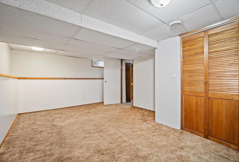 812 McCalman, 3 Bedrooms Bedrooms, 11 Rooms Rooms,1 BathroomBathrooms,Residential,For Sale,McCalman