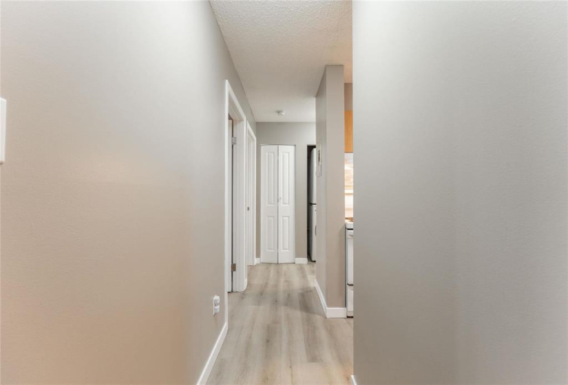 650 Kenaston, 2 Bedrooms Bedrooms, 6 Rooms Rooms,1 BathroomBathrooms,Condominium,For Sale,Kenaston