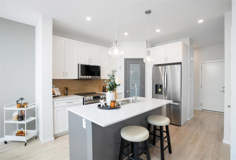 Picture of SxS Showhome. 95 Bass very Similar SxS Home