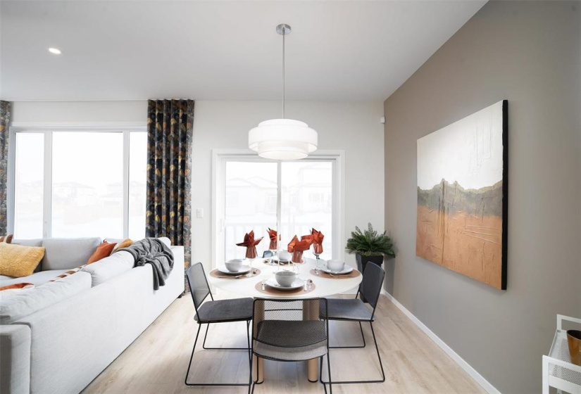 Picture of SxS Showhome. 95 Bass very Similar SxS Home