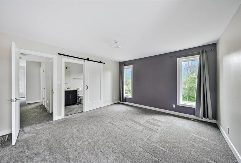 1902 CARRIERE, 3 Bedrooms Bedrooms, 9 Rooms Rooms,2 BathroomsBathrooms,Residential,For Sale,CARRIERE