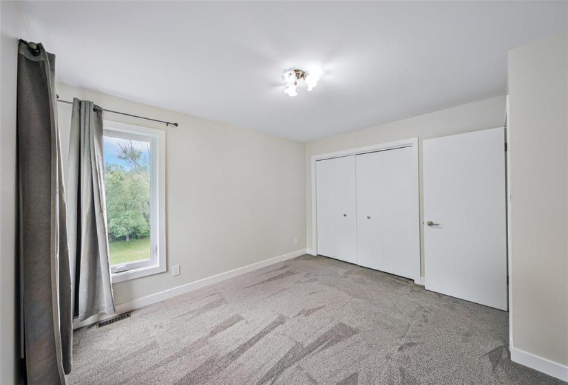 1902 CARRIERE, 3 Bedrooms Bedrooms, 9 Rooms Rooms,2 BathroomsBathrooms,Residential,For Sale,CARRIERE