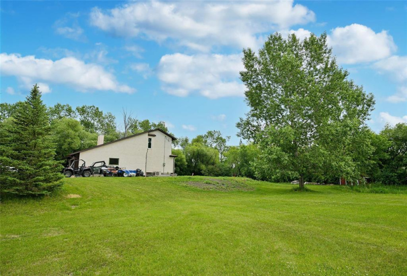 1902 CARRIERE, 3 Bedrooms Bedrooms, 9 Rooms Rooms,2 BathroomsBathrooms,Residential,For Sale,CARRIERE