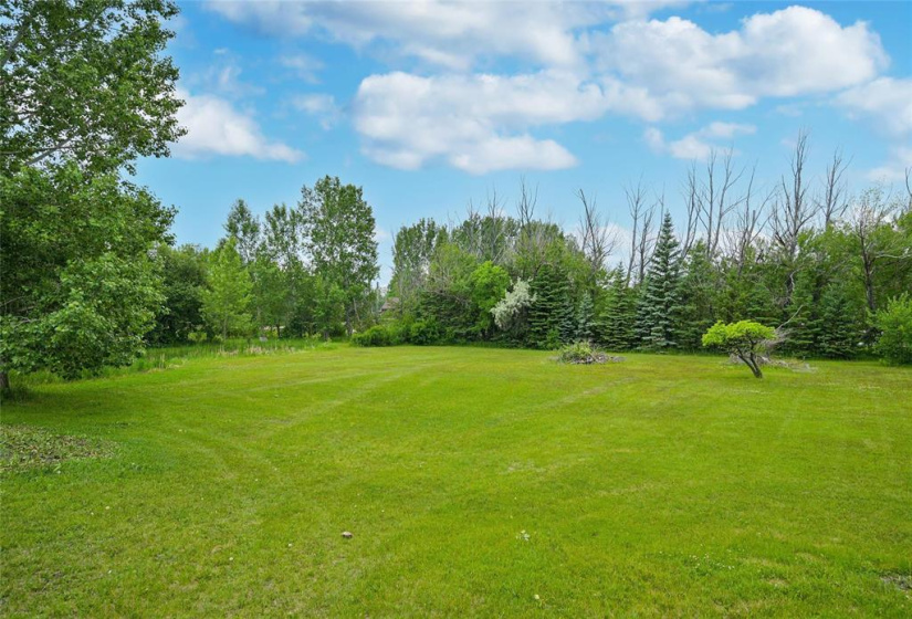 1902 CARRIERE, 3 Bedrooms Bedrooms, 9 Rooms Rooms,2 BathroomsBathrooms,Residential,For Sale,CARRIERE