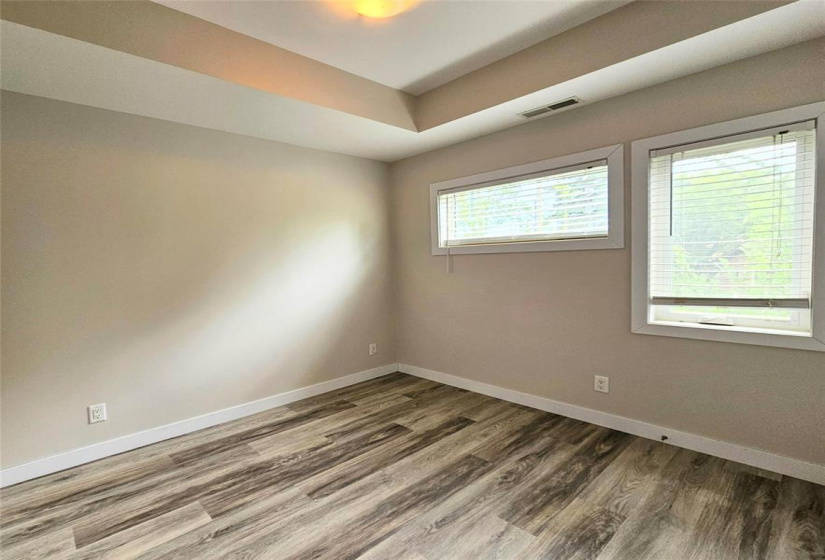 858 St Mary's, 2 Bedrooms Bedrooms, 7 Rooms Rooms,1 BathroomBathrooms,Condominium,For Sale,St Mary's