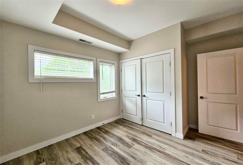858 St Mary's, 2 Bedrooms Bedrooms, 7 Rooms Rooms,1 BathroomBathrooms,Condominium,For Sale,St Mary's