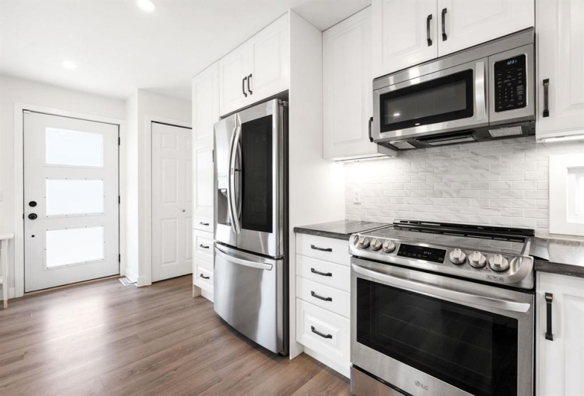 1403 Logan, 4 Bedrooms Bedrooms, 9 Rooms Rooms,2 BathroomsBathrooms,Residential,For Sale,Logan