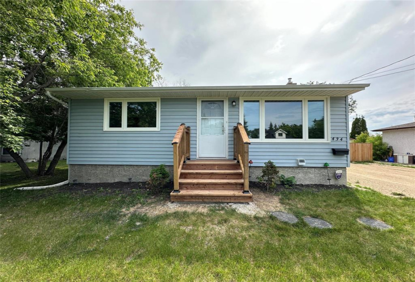 434 DUFFERIN, 2 Bedrooms Bedrooms, 5 Rooms Rooms,1 BathroomBathrooms,Residential,For Sale,DUFFERIN
