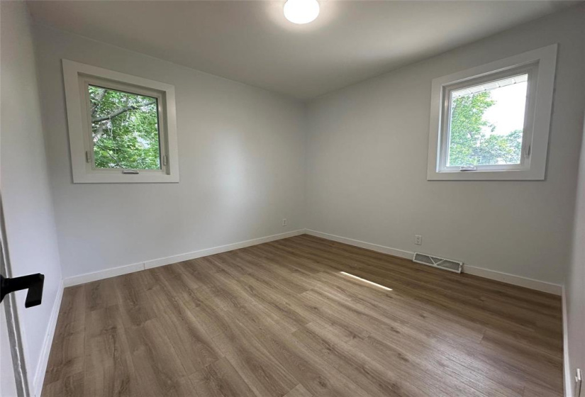 434 DUFFERIN, 2 Bedrooms Bedrooms, 5 Rooms Rooms,1 BathroomBathrooms,Residential,For Sale,DUFFERIN