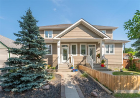 873 Hector, 3 Bedrooms Bedrooms, 10 Rooms Rooms,2 BathroomsBathrooms,Residential,For Sale,Hector