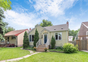 441 Louis Riel, 2 Bedrooms Bedrooms, 5 Rooms Rooms,1 BathroomBathrooms,Residential,For Sale,Louis Riel