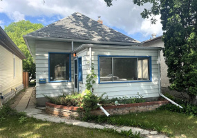 358 Albany, 2 Bedrooms Bedrooms, 7 Rooms Rooms,1 BathroomBathrooms,Residential,For Sale,Albany