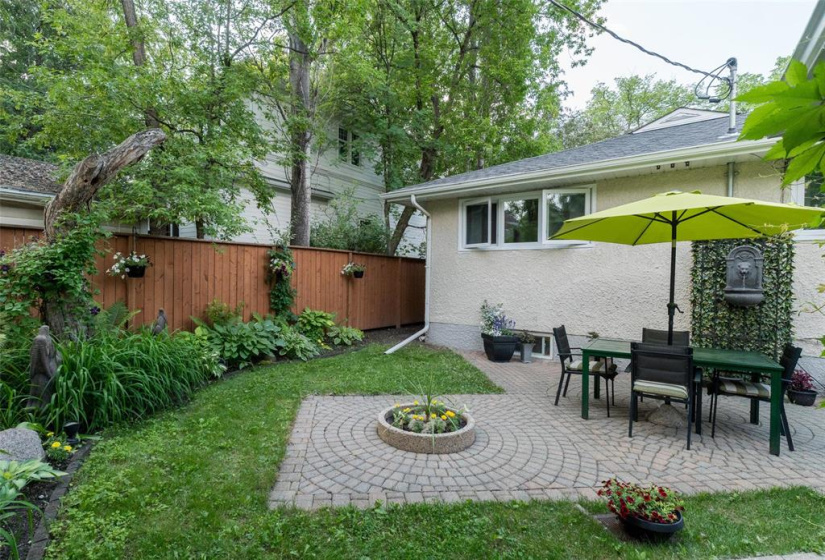 206 Campbell, 3 Bedrooms Bedrooms, 9 Rooms Rooms,2 BathroomsBathrooms,Residential,For Sale,Campbell