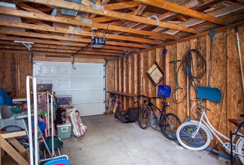 532 Melrose, 2 Bedrooms Bedrooms, 7 Rooms Rooms,1 BathroomBathrooms,Residential,For Sale,Melrose
