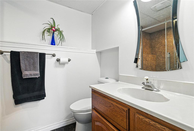 212 Goldthorpe, 3 Bedrooms Bedrooms, 9 Rooms Rooms,2 BathroomsBathrooms,Residential,For Sale,Goldthorpe