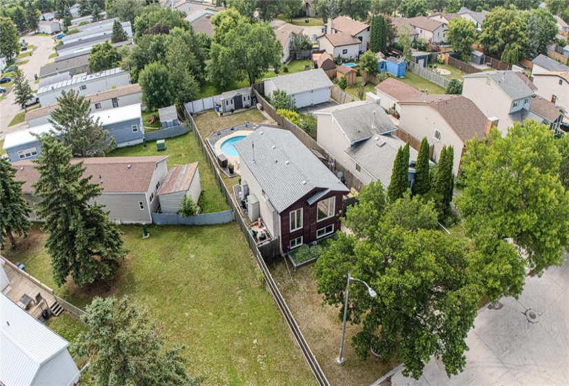 212 Goldthorpe, 3 Bedrooms Bedrooms, 9 Rooms Rooms,2 BathroomsBathrooms,Residential,For Sale,Goldthorpe