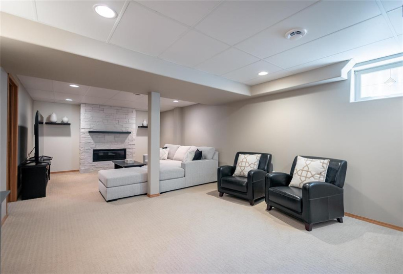 3 Bedard, 3 Bedrooms Bedrooms, 14 Rooms Rooms,2 BathroomsBathrooms,Residential,For Sale,Bedard