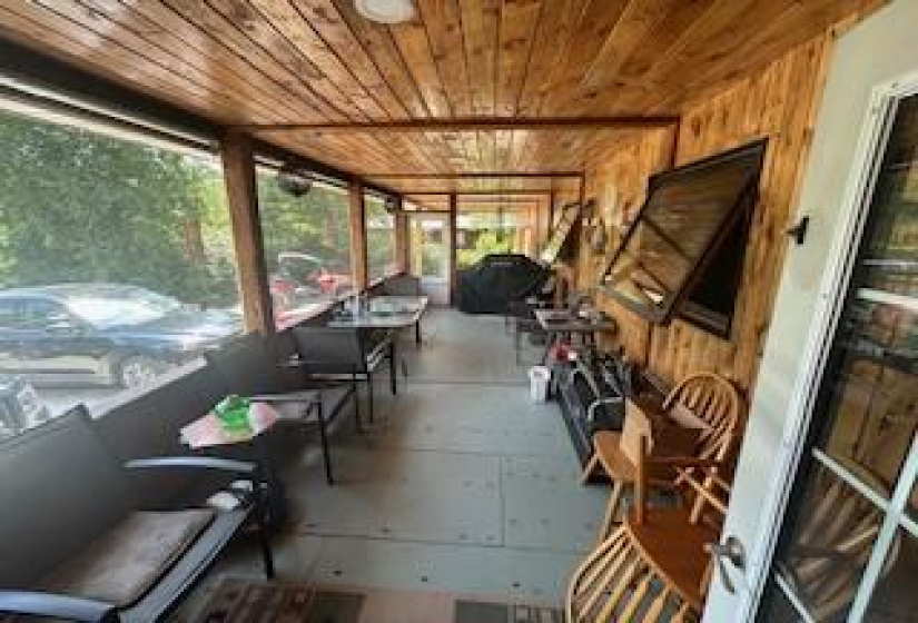 4 Arapaho, 3 Bedrooms Bedrooms, 9 Rooms Rooms,2 BathroomsBathrooms,Residential,For Sale,Arapaho
