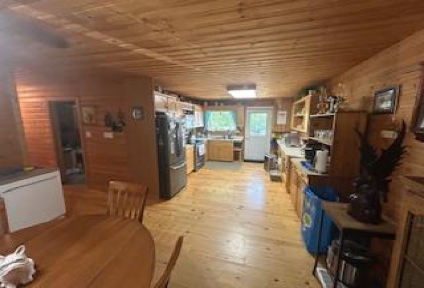 4 Arapaho, 3 Bedrooms Bedrooms, 9 Rooms Rooms,2 BathroomsBathrooms,Residential,For Sale,Arapaho