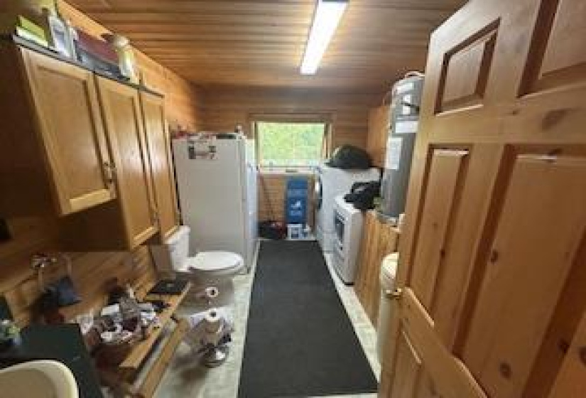 4 Arapaho, 3 Bedrooms Bedrooms, 9 Rooms Rooms,2 BathroomsBathrooms,Residential,For Sale,Arapaho