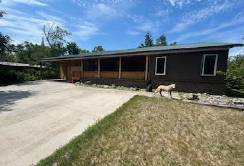 4 Arapaho, 3 Bedrooms Bedrooms, 9 Rooms Rooms,2 BathroomsBathrooms,Residential,For Sale,Arapaho