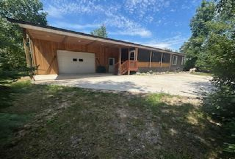 4 Arapaho, 3 Bedrooms Bedrooms, 9 Rooms Rooms,2 BathroomsBathrooms,Residential,For Sale,Arapaho