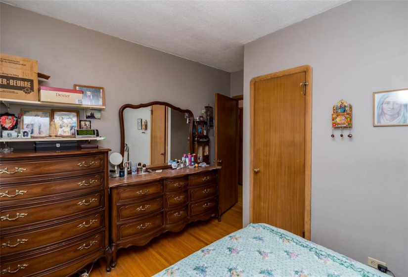 322 Lockwood, 3 Bedrooms Bedrooms, 7 Rooms Rooms,1 BathroomBathrooms,Residential,For Sale,Lockwood