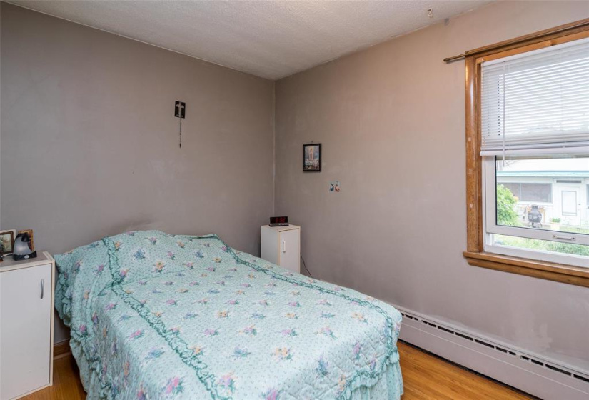 322 Lockwood, 3 Bedrooms Bedrooms, 7 Rooms Rooms,1 BathroomBathrooms,Residential,For Sale,Lockwood