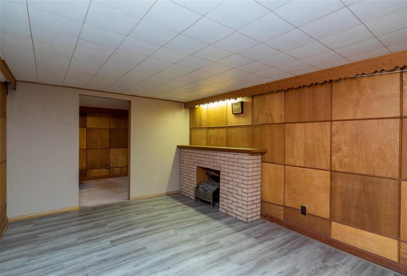 322 Lockwood, 3 Bedrooms Bedrooms, 7 Rooms Rooms,1 BathroomBathrooms,Residential,For Sale,Lockwood