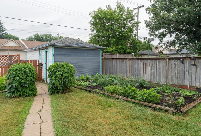 322 Lockwood, 3 Bedrooms Bedrooms, 7 Rooms Rooms,1 BathroomBathrooms,Residential,For Sale,Lockwood