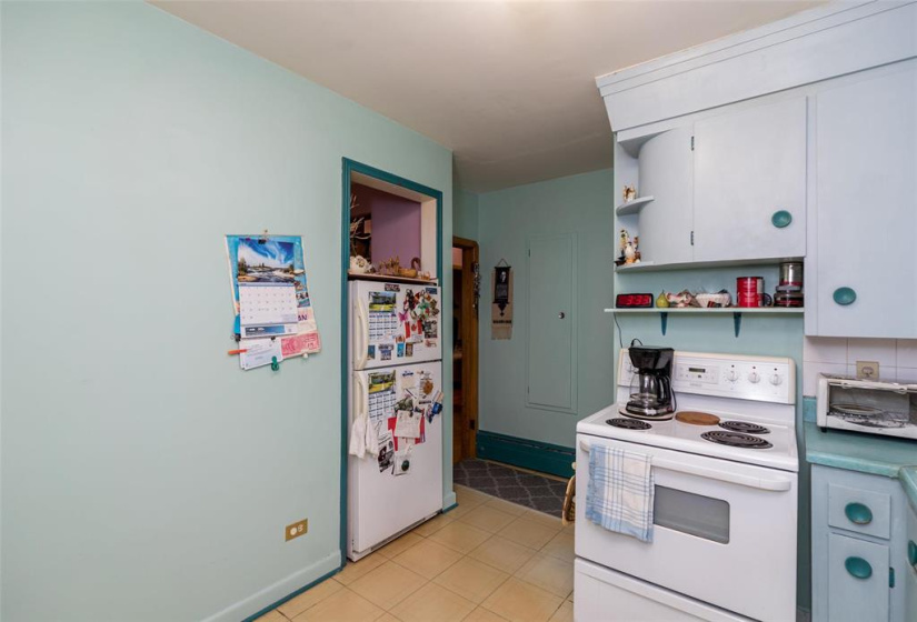 322 Lockwood, 3 Bedrooms Bedrooms, 7 Rooms Rooms,1 BathroomBathrooms,Residential,For Sale,Lockwood