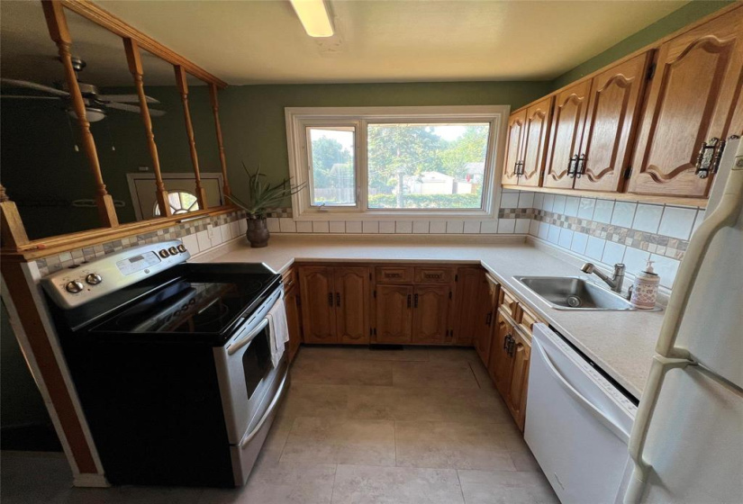 6 Bernier, 2 Bedrooms Bedrooms, 11 Rooms Rooms,2 BathroomsBathrooms,Residential,For Sale,Bernier