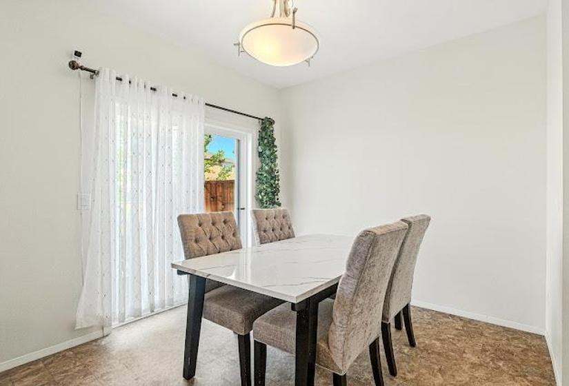 59 Lark Ridge, 3 Bedrooms Bedrooms, 10 Rooms Rooms,1 BathroomBathrooms,Residential,For Sale,Lark Ridge