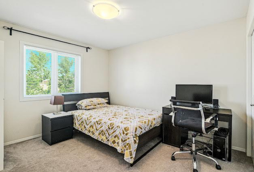 59 Lark Ridge, 3 Bedrooms Bedrooms, 10 Rooms Rooms,1 BathroomBathrooms,Residential,For Sale,Lark Ridge