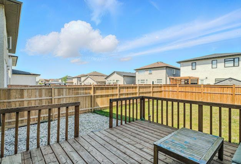 59 Lark Ridge, 3 Bedrooms Bedrooms, 10 Rooms Rooms,1 BathroomBathrooms,Residential,For Sale,Lark Ridge