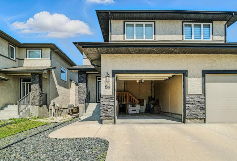 59 Lark Ridge, 3 Bedrooms Bedrooms, 10 Rooms Rooms,1 BathroomBathrooms,Residential,For Sale,Lark Ridge