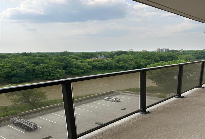 99 Wellington, 2 Bedrooms Bedrooms, 9 Rooms Rooms,2 BathroomsBathrooms,Condominium,For Sale,Wellington