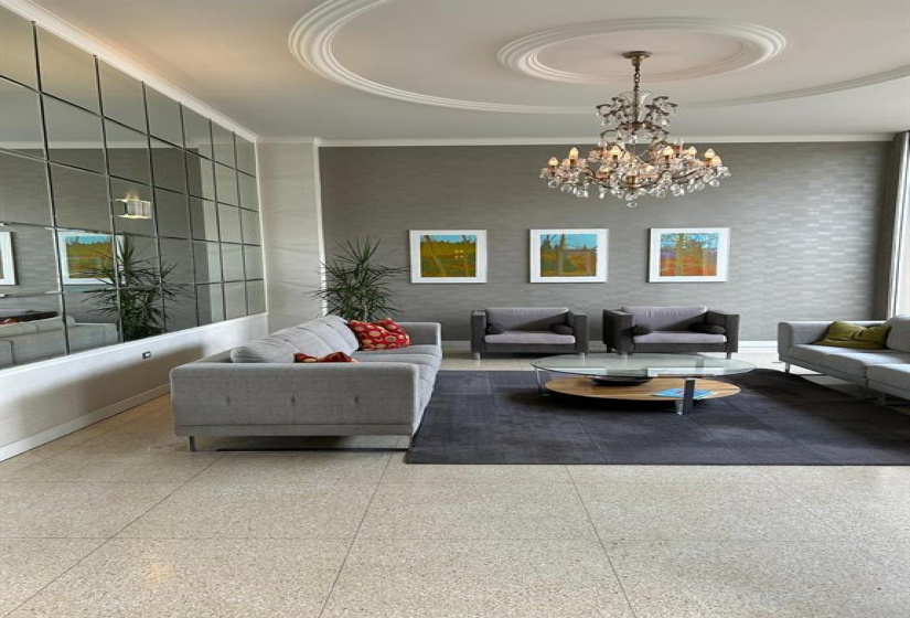 99 Wellington, 2 Bedrooms Bedrooms, 9 Rooms Rooms,2 BathroomsBathrooms,Condominium,For Sale,Wellington