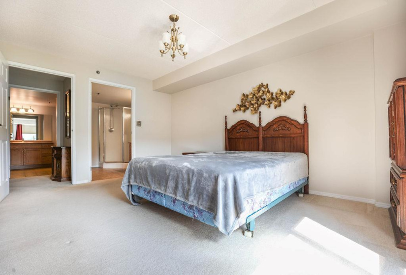 500 Tache, 2 Bedrooms Bedrooms, 8 Rooms Rooms,2 BathroomsBathrooms,Condominium,For Sale,Tache