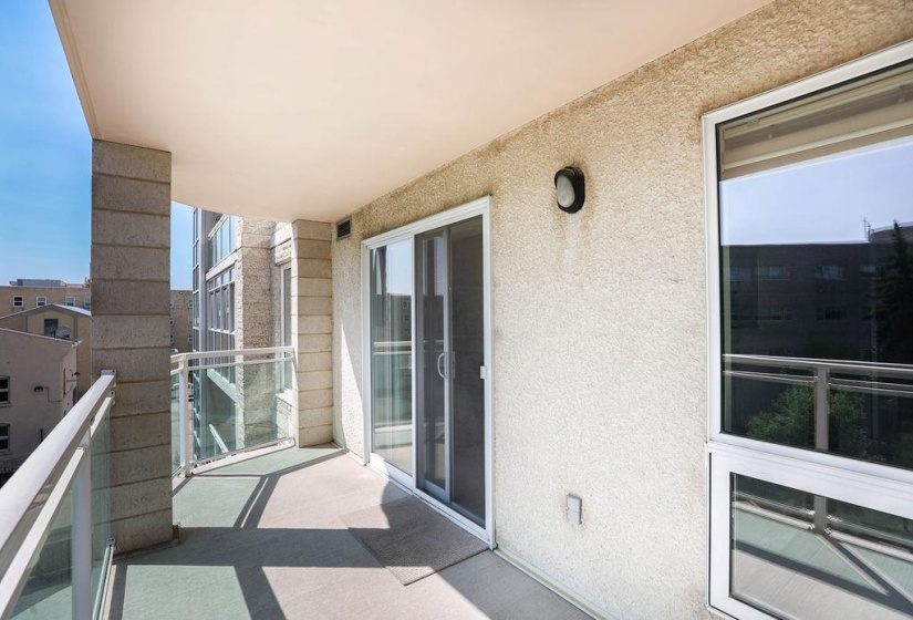 500 Tache, 2 Bedrooms Bedrooms, 8 Rooms Rooms,2 BathroomsBathrooms,Condominium,For Sale,Tache