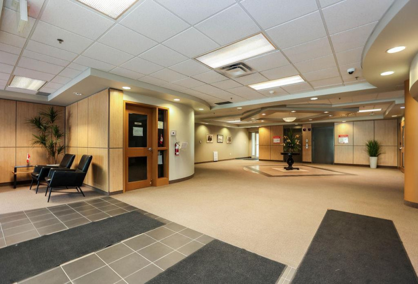 500 Tache, 2 Bedrooms Bedrooms, 8 Rooms Rooms,2 BathroomsBathrooms,Condominium,For Sale,Tache