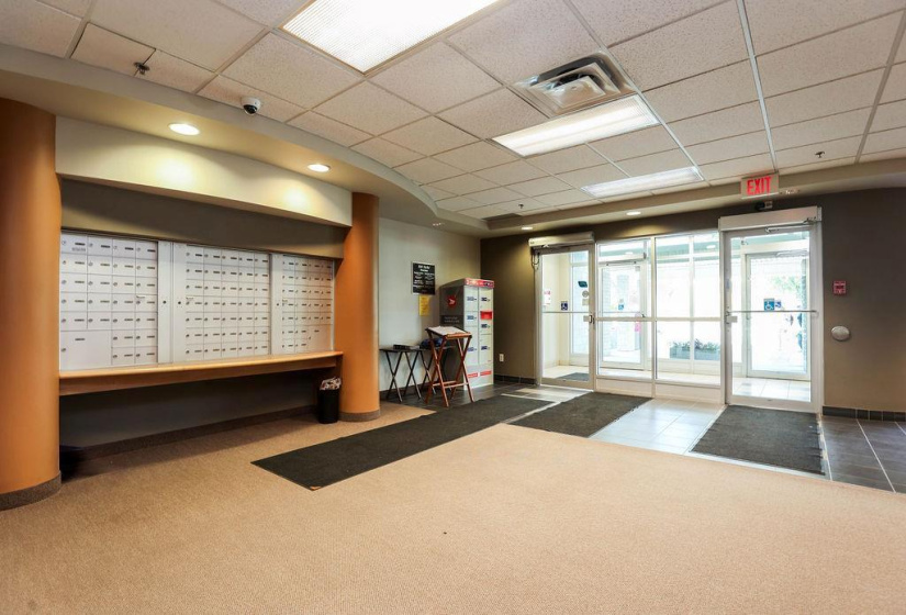 500 Tache, 2 Bedrooms Bedrooms, 8 Rooms Rooms,2 BathroomsBathrooms,Condominium,For Sale,Tache