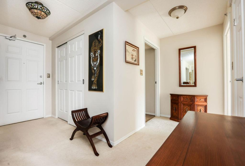 500 Tache, 2 Bedrooms Bedrooms, 8 Rooms Rooms,2 BathroomsBathrooms,Condominium,For Sale,Tache
