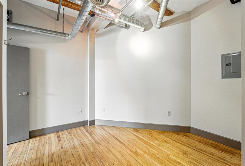 110 Princess, 1 Bedroom Bedrooms, 4 Rooms Rooms,1 BathroomBathrooms,Condominium,For Sale,Princess