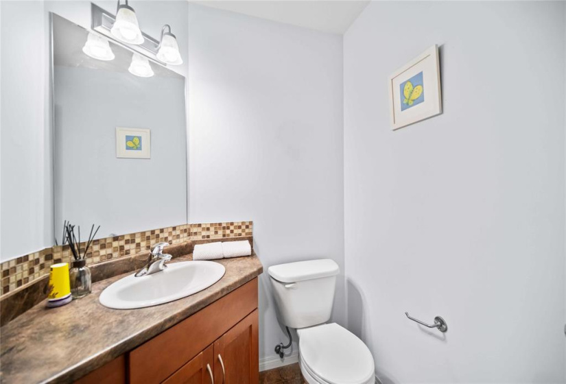 5 LANDSBURY, 3 Bedrooms Bedrooms, 8 Rooms Rooms,1 BathroomBathrooms,Residential,For Sale,LANDSBURY