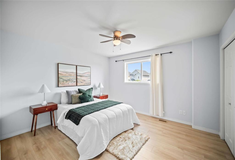 5 LANDSBURY, 3 Bedrooms Bedrooms, 8 Rooms Rooms,1 BathroomBathrooms,Residential,For Sale,LANDSBURY